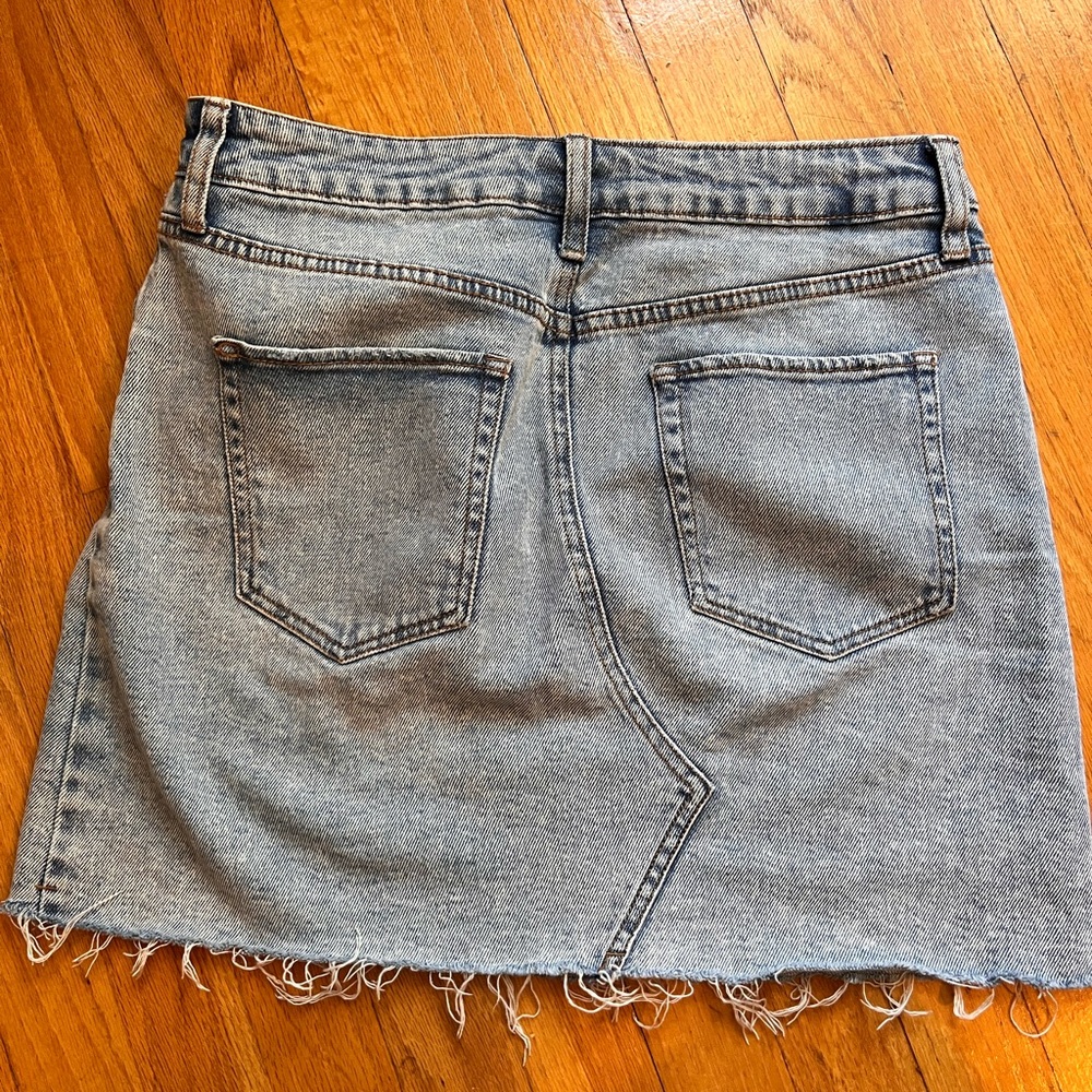 Target skirt - Picture 2 of 2